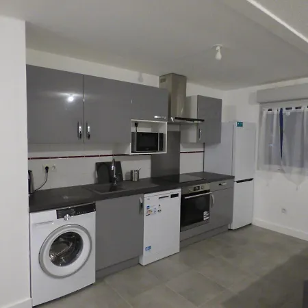 T3 Spacieux, Renove En 2020 -pkg-metro דירה טולוז